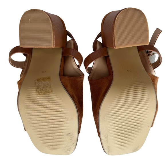 Faux Suede Criss Cross Strap Embelled Buckle Chunky Heeled Sandals - Picture 3 of 5